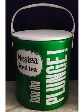 Vintage 1977 NESTEA ICE TEA "TAKE THE PLUNGE"  GREEN COOLER CLEAN UNIQUE!!